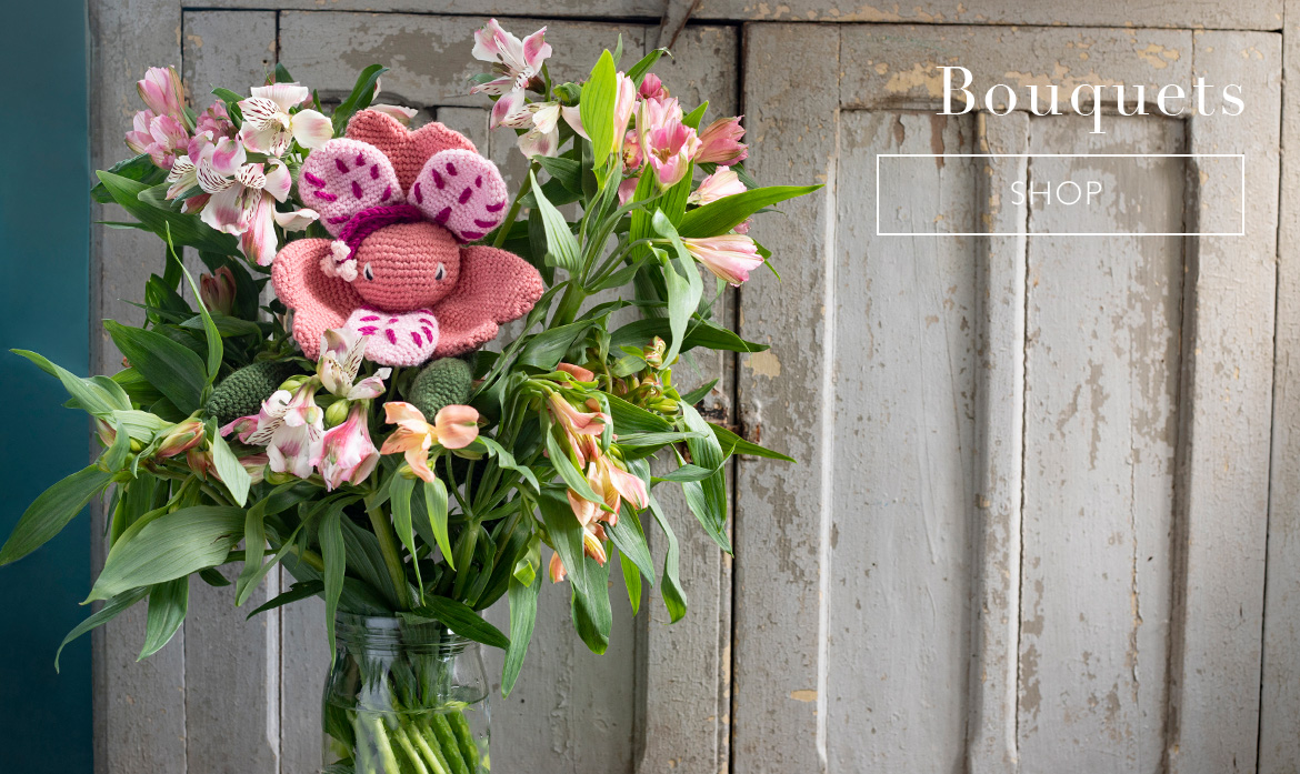 Bouquets flowers gifts crochet patterns toft